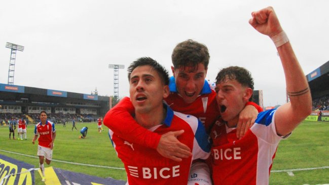 [VIDEO] Está prendido: Clemente Montes abrió la cuenta para la UC ante Huachipato