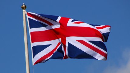 Londres prohíbe ingreso de figuras de redes de EE.UU., por "antisemitismo"