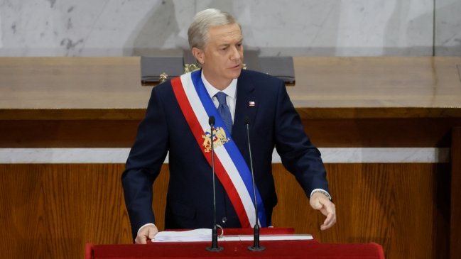 Evitando la autocrítica, Kast rindió su primera Cuenta Pública: 