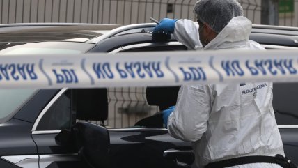   Pareja arribó baleada a exPosta Central: Su vehículo tenía múltiples daños por disparos 