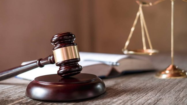 Chilean Lawyer Suspended for Using AI-Generated Fake Sources