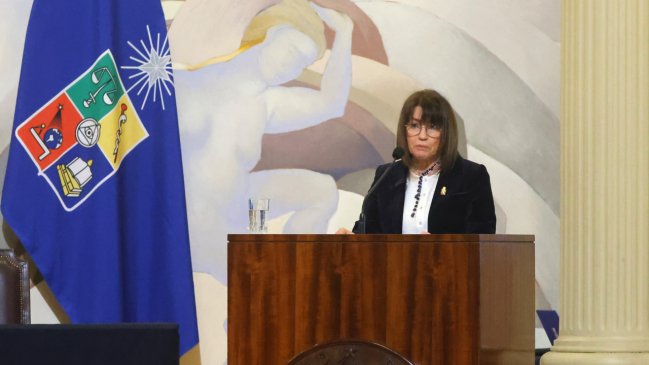 Nueva rectora de la U: Tenemos que ser responsables con lo que el club representa para la población