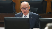 Quiroz justificó recorte en salud y defendió gestión contra 