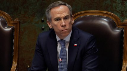 AC contra Grau: Alessandri dice que la UDI no la firmará, pero sí la apoyará
