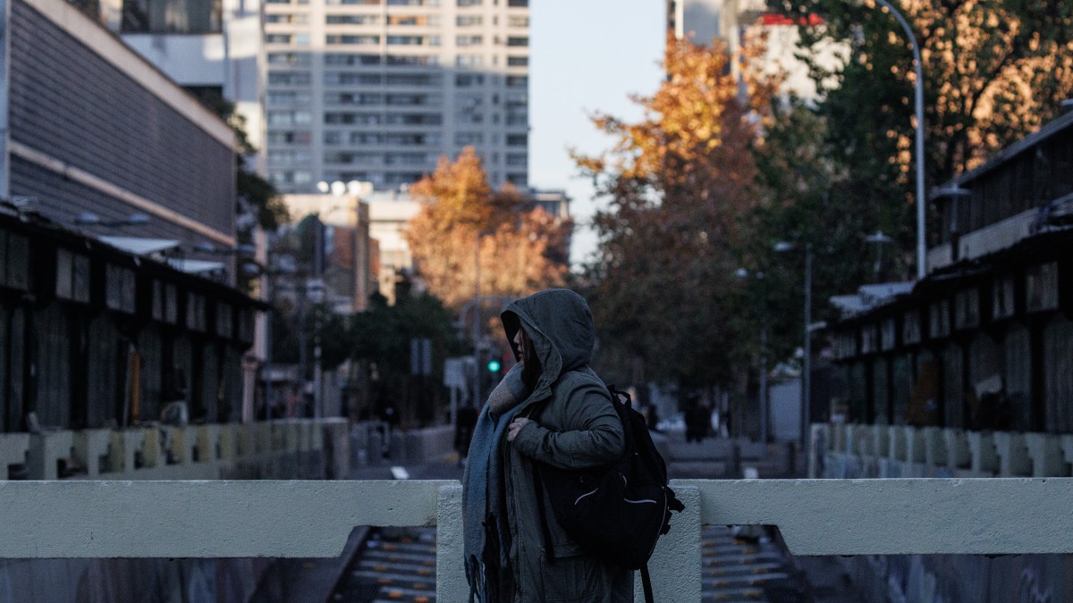 Santiago enfrentó una fría jornada de jueves mundi