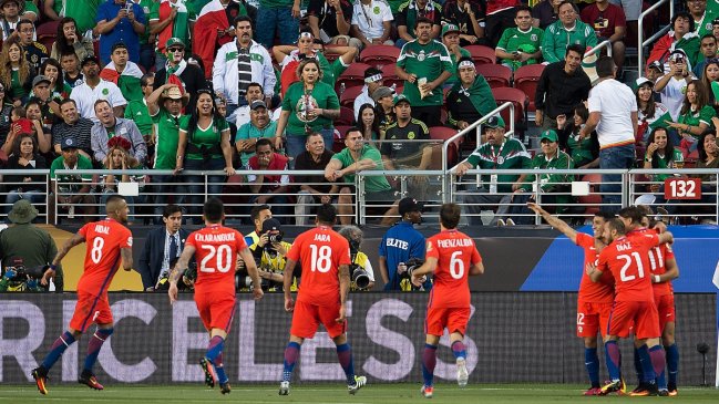 Claudio Bravo reveló particular ruego de los jugadores de México en el histórico 7-0 de la Copa América Centenario