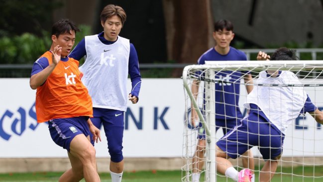 Prohibidas las distracciones: DT de Corea le quitó el celular a Kang-In Lee en pleno entrenamiento