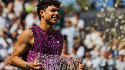   Shelton evitó la revancha de Fritz y le arrebató la corona de Stuttgart 