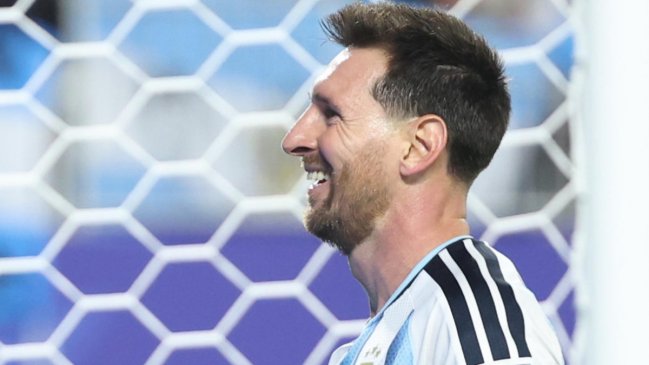The New York Times abrió debate por supuesto trato especial de los árbitros a Messi