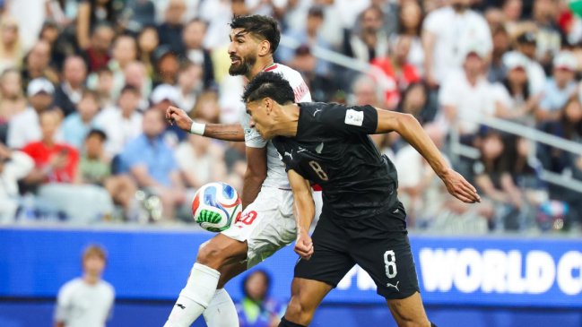 Relator fue suspendido tras confundir selecciones durante transmisión mundialista