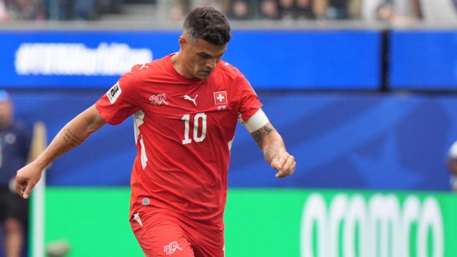 Granit Xhaka cerró la goleada de Suiza sobre Bosnia-Herzegovina