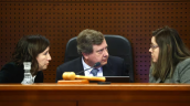 Magistrada que atiende juicio de licencias médicas se inhabilitó por enfrentar cuaderno de remoción