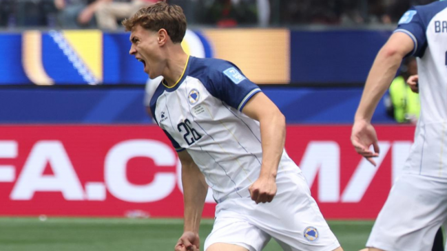 Bosnia logró un descuento para maquillar la goleada frente a Suiza