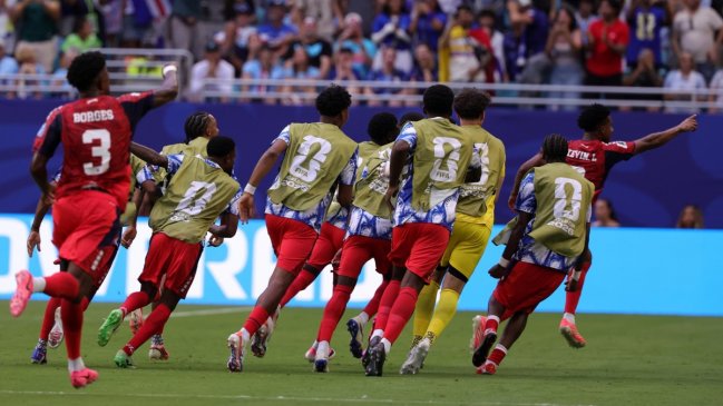 Kevin Lenini sorprendió a Uruguay con un tiro libre y anotó para Cabo Verde en el Mundial