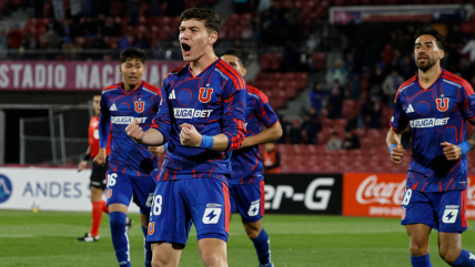 Universidad de Chile goleó a Santiago Wanderers en un sólido debut por Copa Chile