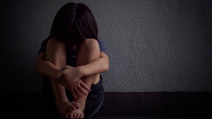 Niña de 10 años sufrió agresión durante recreo en Temuco: "¡Es Therian!"