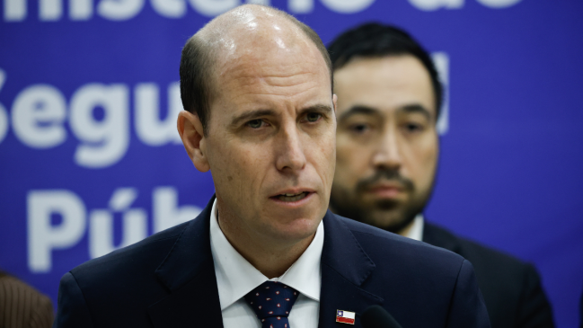 Chilean minister denies ties to driver released after 264 km/hr speeding
