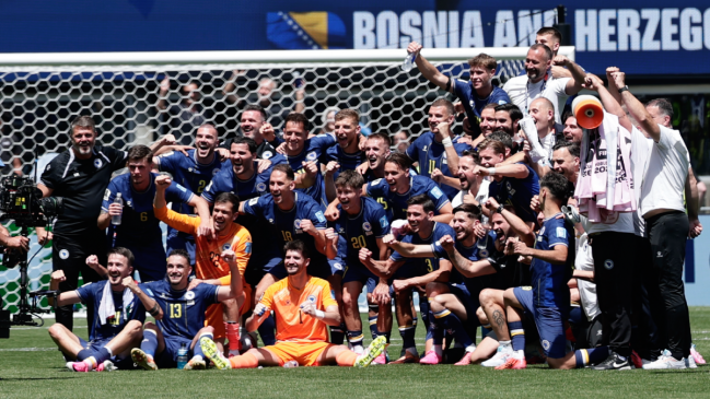 Bosnia se convirtió en primer clasificado a 16avos del Mundial como uno de los mejores terceros