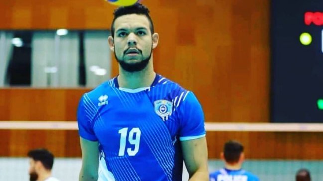 Capitán venezolano de voleibol vive dramática situación: No logra contactar a su familia