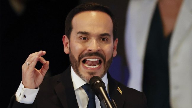 De la Espriella da un mes a los grupos armados colombianos para someterse a la justicia