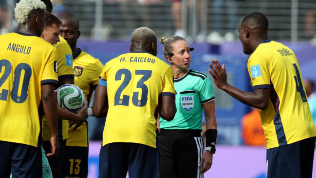 El VAR salvó a Beccacece y Ecuador de un penal a favor de Alemania