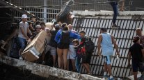 Venezolanos saquearon comercios en una de las zonas más golpeadas por los terremotos