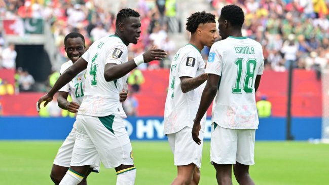 Senegal pegó de entrada ante Irak con cabezazo de Abdoulaye Seck