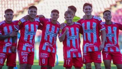   Unión La Calera goleó a Santiago Wanderers y recuperó terreno en su grupo de Copa Chile 