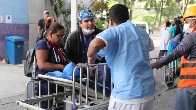 Médicos Sin Fronteras advierte sobre falta de agua, insumos y partos bajo escombros en Venezuela