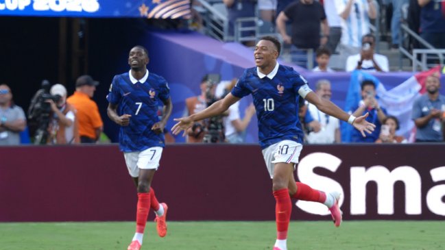 Mbappé mostró su habilidad y anotó un golazo para Francia ante Suecia en el Mundial