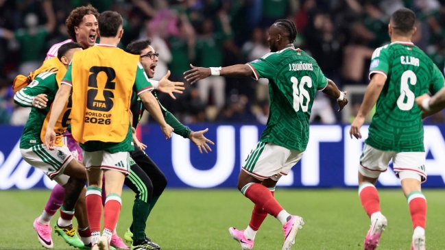 ¡Derechazo inatajable! Julián Quiñones anotó un golazo para México ante Ecuador