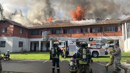 Incendio en el Regimiento Arauco de Osorno fue controlado por Bomberos