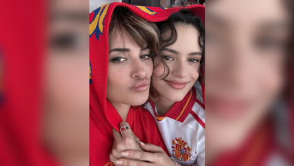  Rosalía y Penélope Cruz fueron espectadoras de lujo del triunfo de España en el Mundial 