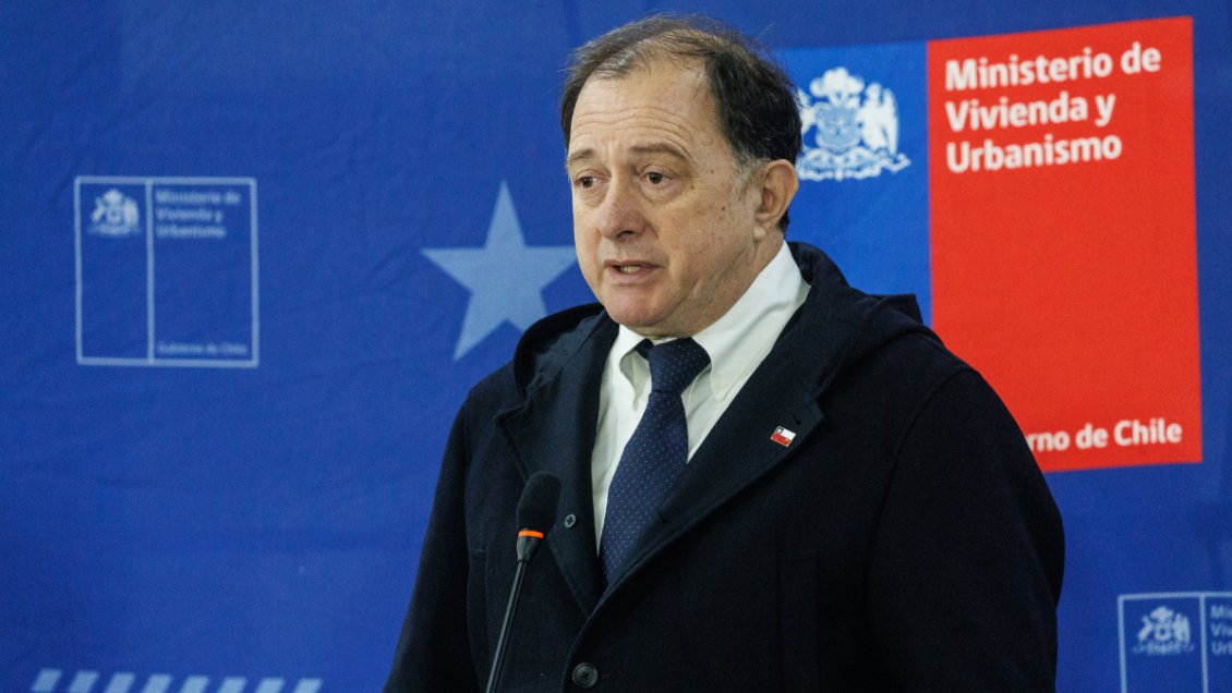 Ministro Poduje destacó el avance de la reconstrucción en Biobío