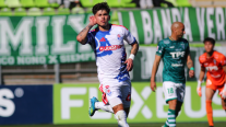 Maximiliano Guerrero anotó un doblete en la victoria de la U ante Santiago Wanderers en Valparaíso