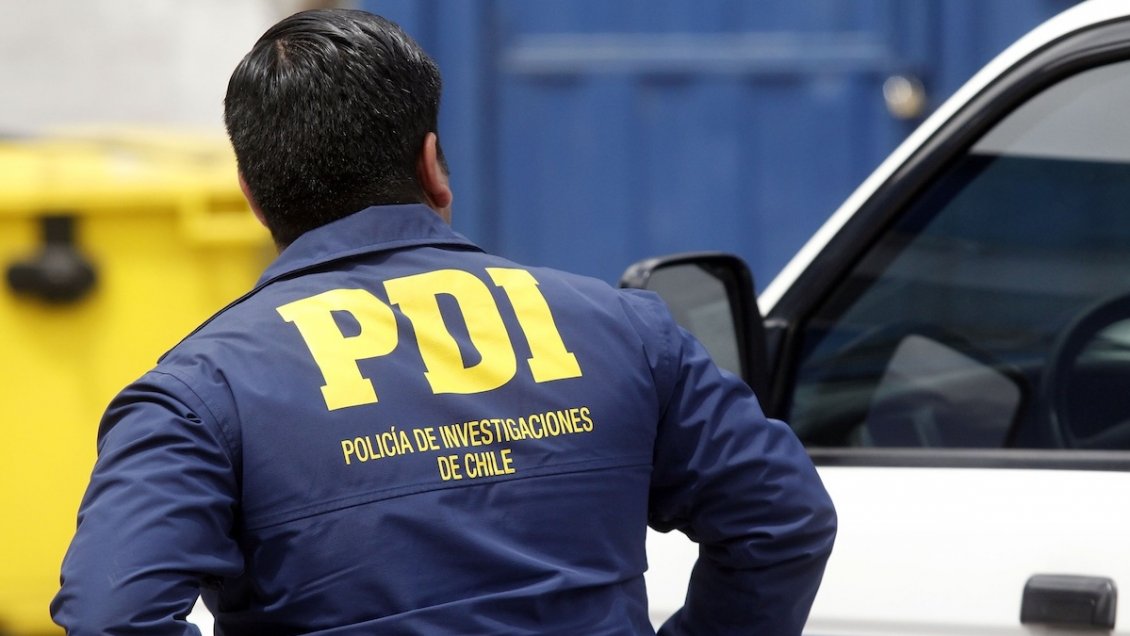 Quilicura: Delincuentes armados protagonizaron violento asalto a minimarket