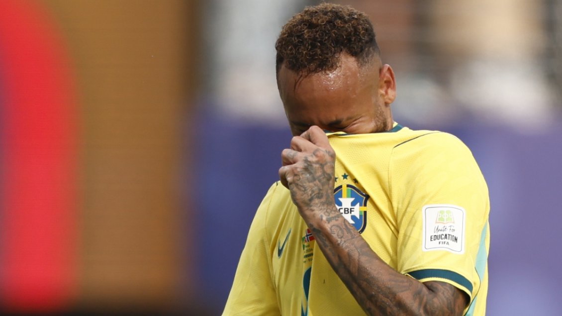 Neymar terminó entre lágrimas tras la eliminación de Brasil del Mundial