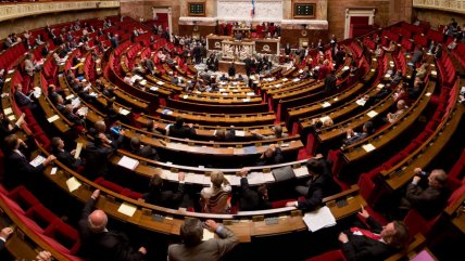 Informe parlamentario francés denuncia "fenómeno masivo y sistémico" de incesto