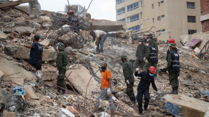 Fallecidos por el doble terremoto en Venezuela se acercan a los 4.000