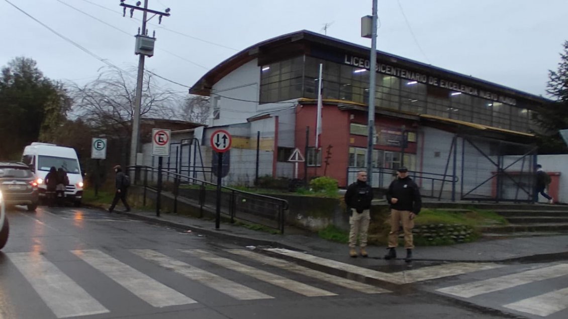 Mulchén refuerza rondas de seguridad en exteriores de colegios tras nueva riña