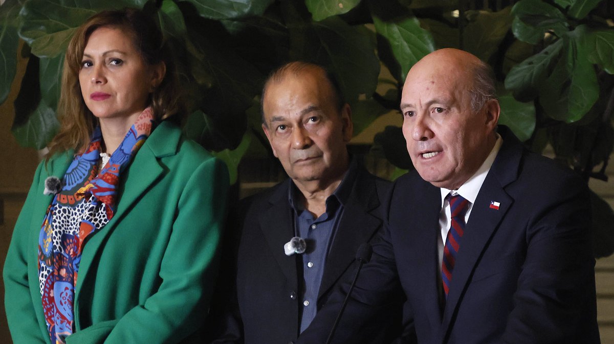 Timonel PPD: Los senadores actuaron de buena fe y el ministro Quiroz de mala fe