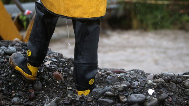 Chilean Labor Ministry Outlines Worker Rights During Frontal System Emergency