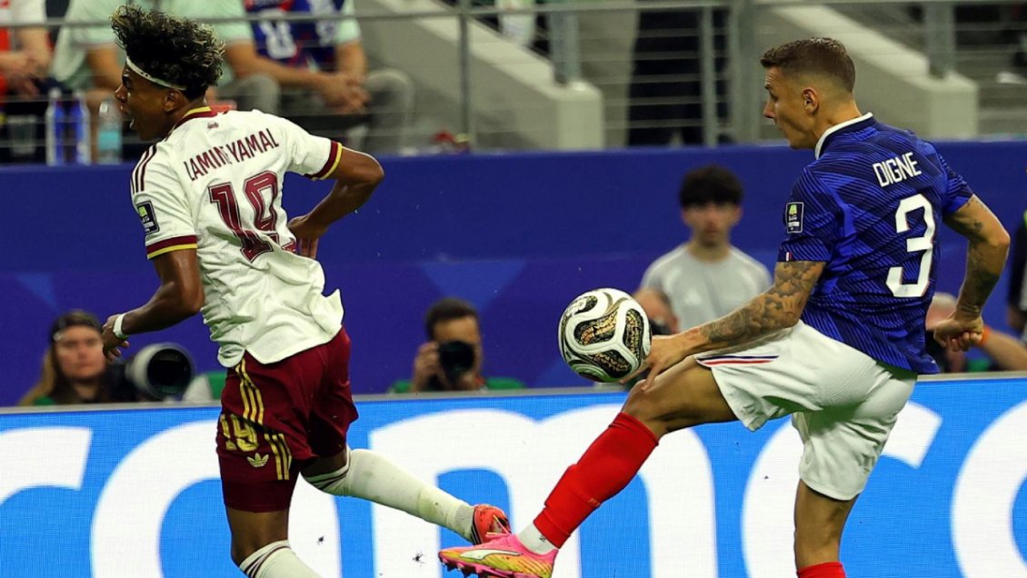 Javier Castrilli cuestionó el penal de Lucas Digne sobre Lamine Yamal