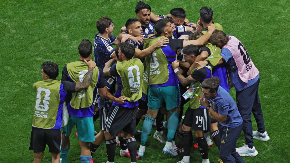 Enzo Fernández soltó la diestra y lo empató para Argentina ante Inglaterra en la semifinal