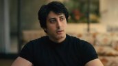 Anthony Ippolito se transforma en Sylvester Stallone en el tráiler de 