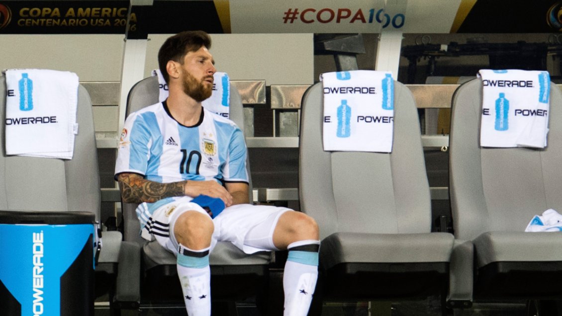 Diez años después, Messi retorna al escenario de su noche más dolorosa ante la Roja