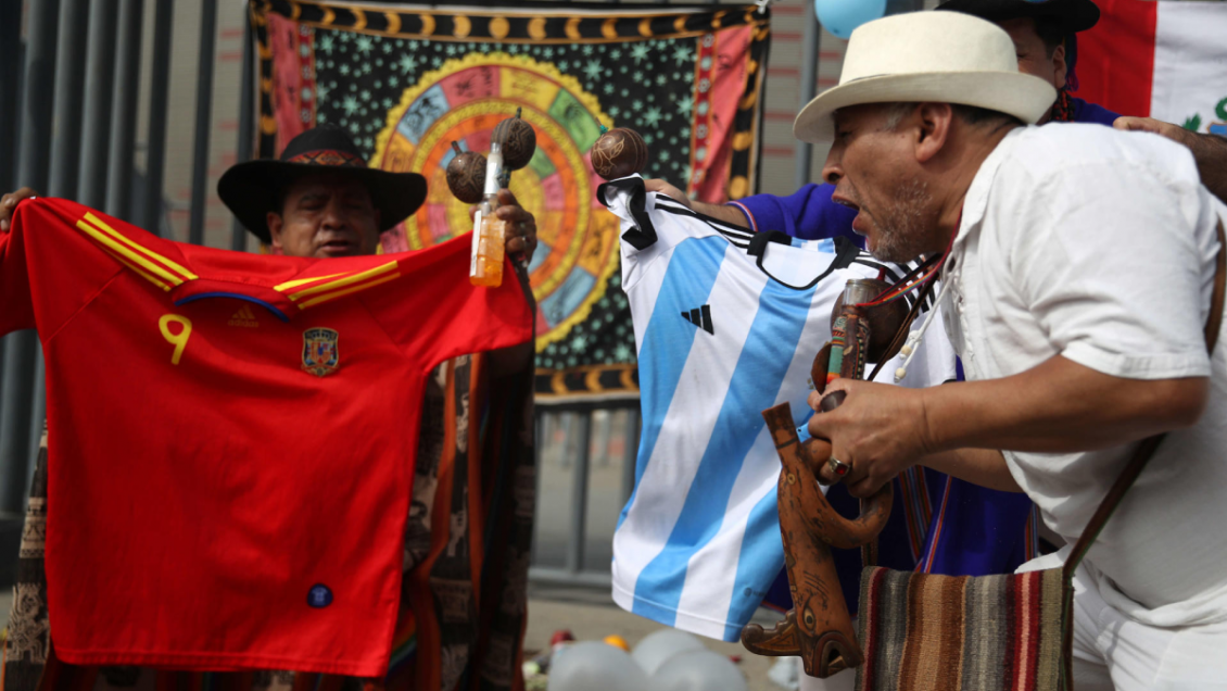 Enfrentamiento místico: Chamanes de Perú compiten con rituales para España y Argentina antes de la final