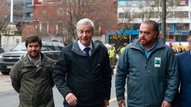 Presidente Kast llegó al Biobío para supervisar zonas críticas por paso del sistema frontal