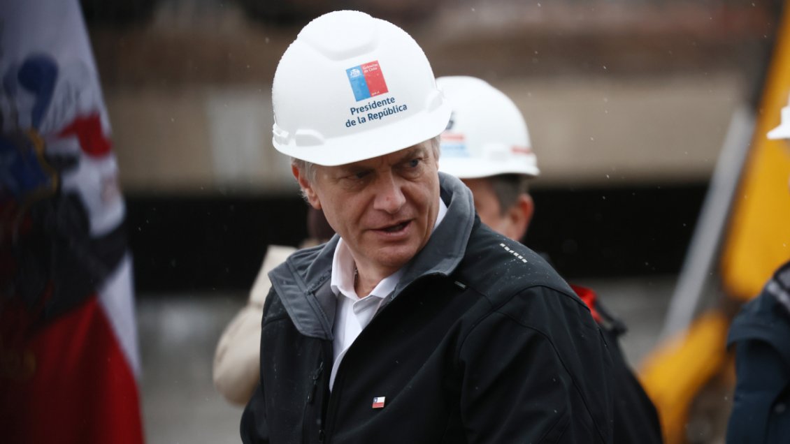 Presidente Kast garantiza fondos para enfrentar la emergencia por sistema frontal