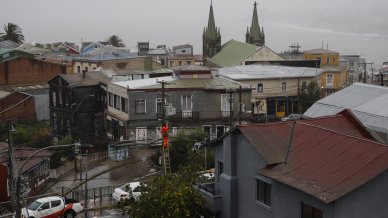 Delegado de Valparaíso por cortes de luz: "No puede ser que no tengan tiempo de reposición"